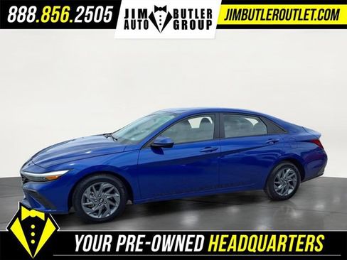 Used 2024 Hyundai Elantra SEL FWD image 20