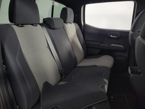 Used 2021 Toyota Tacoma TRD Sport RWD image 16