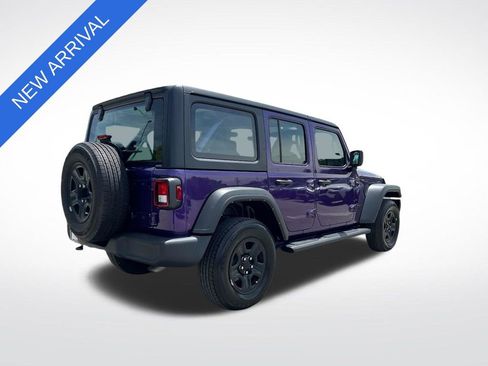 Used 2023 Jeep Wrangler Unlimited Sport AWD/4WD image 3