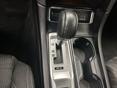 Used 2023 Subaru Ascent Premium w/ Convenience Package image 23