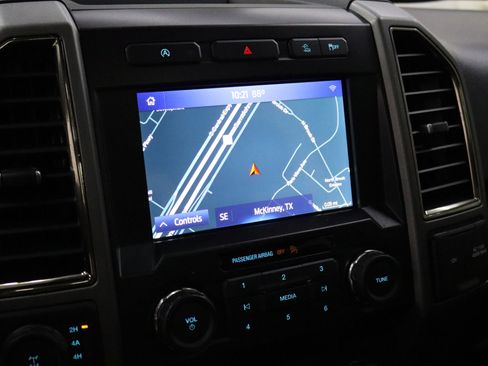 Certified 2020 Ford F150 Raptor w/ Equipment Group 801A Mid image 21