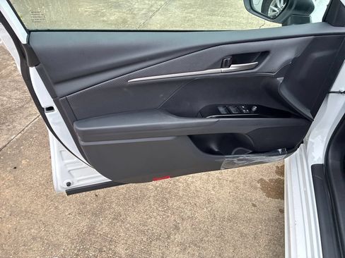 New 2026 Toyota Camry SE FWD image 14