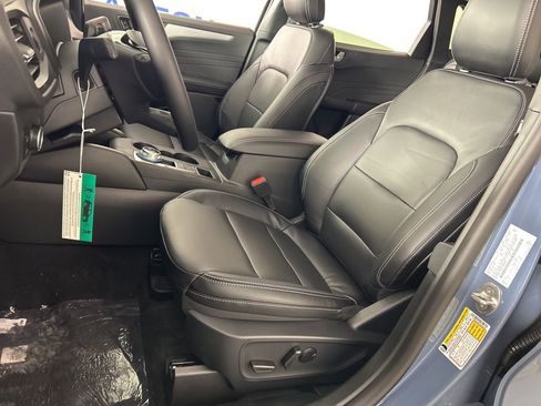 New 2026 Ford Escape Platinum image 21