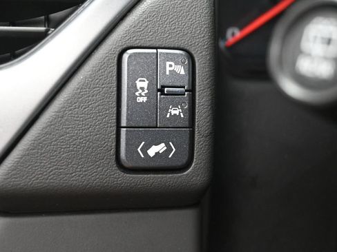 Used 2020 Chevrolet Tahoe Premier AWD/4WD image 16