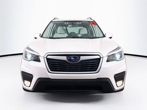 Used 2021 Subaru Forester Premium AWD/4WD image 6