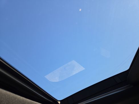 Used 2023 Honda Odyssey Sport image 16