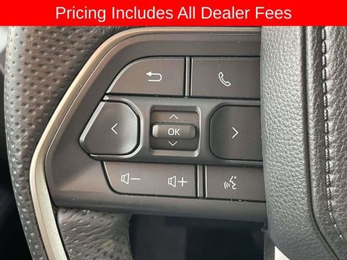 Used 2025 Toyota Tacoma TRD Off-Road AWD/4WD image 20