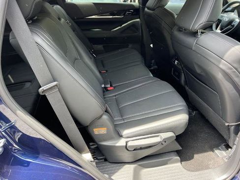 Used 2025 INFINITI QX60 Pure w/ Cargo Package FWD image 13