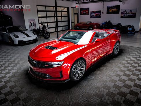 Used 2023 Chevrolet Camaro LT w/ RS Package RWD image 3