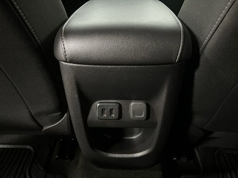 Used 2018 Chevrolet Colorado LT w/ LT Convenience Package image 57