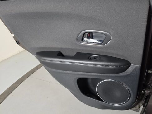 Used 2022 Honda HR-V EX image 25