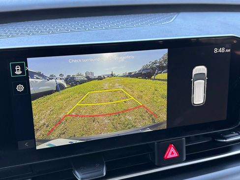 Used 2026 Kia Carnival FWD image 25
