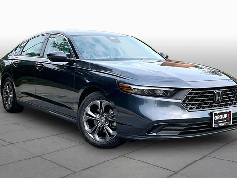 Used 2023 Honda Accord EX image 3