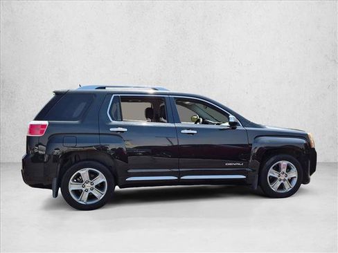 Used 2014 GMC Terrain Denali w/ LPO, Protection Package FWD image 5