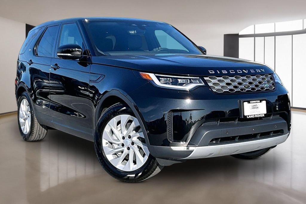 New 2026 Land Rover Discovery S AWD/4WD image 2