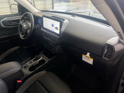 Used 2025 Ford Bronco Sport Big Bend w/ Black Appearance Package AWD/4WD image 17