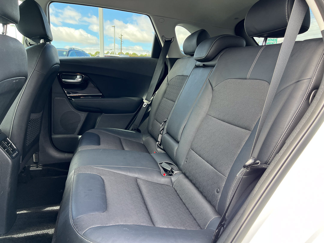 Used 2019 Kia Niro EX FWD image 27