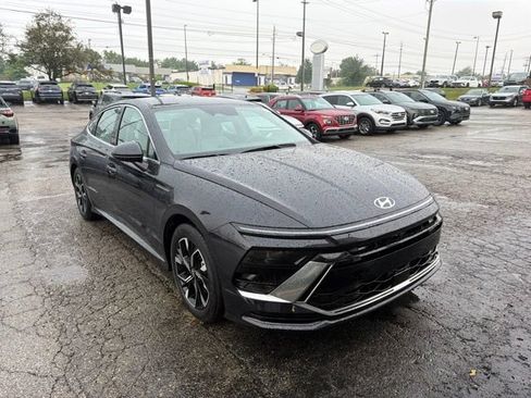 Used 2025 Hyundai Sonata SEL FWD image 7