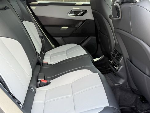 New 2026 Land Rover Range Rover Velar Dynamic SE image 34