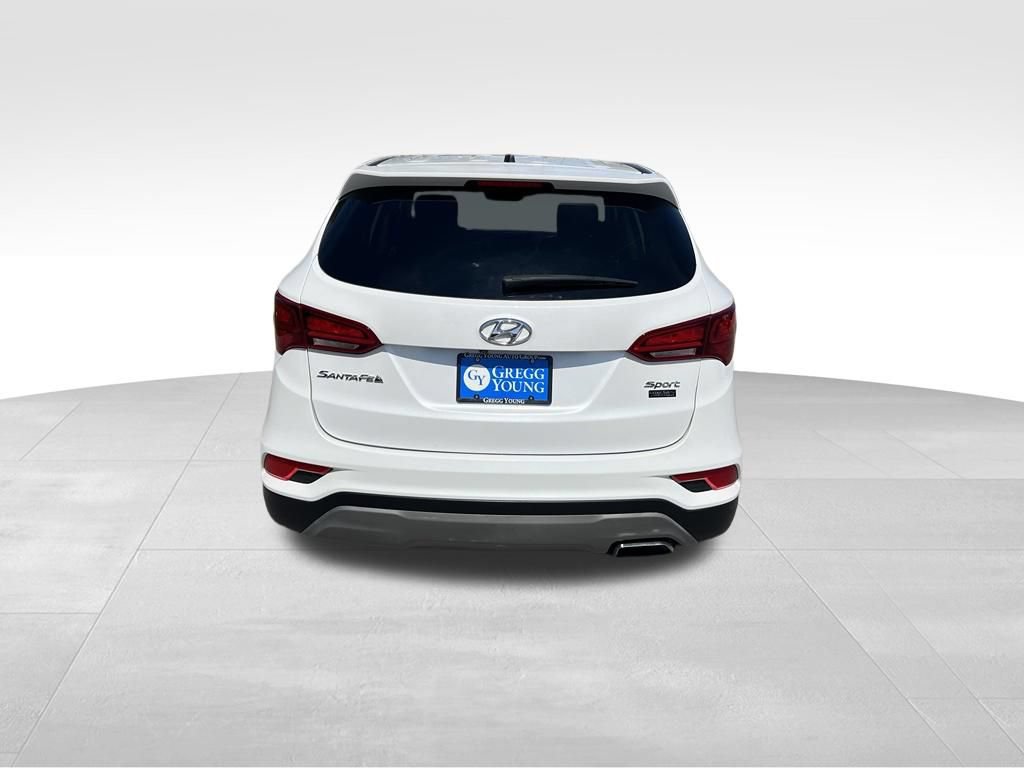 Used 2018 Hyundai Santa Fe Sport FWD image 5