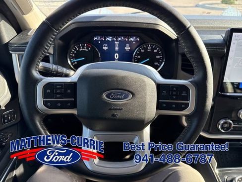 Used 2022 Ford Expedition XLT AWD/4WD image 19