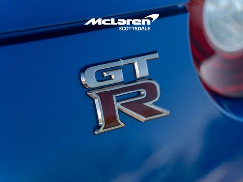 Used 2024 Nissan GT-R w/ Floor Mat Package AWD/4WD image 28