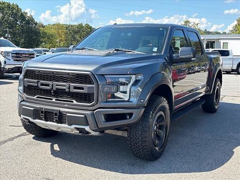 Used 2018 Ford F150 Raptor w/ Equipment Group 802A Luxury AWD/4WD image 4
