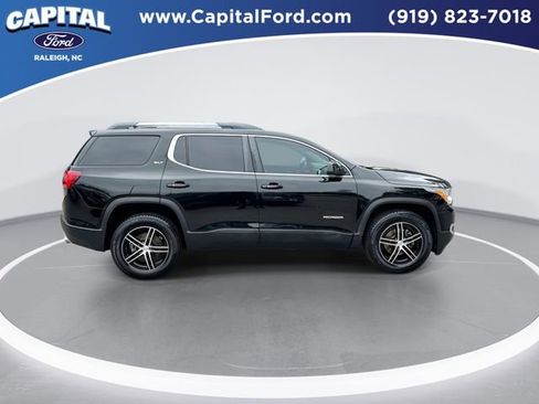 Used 2018 GMC Acadia SLT FWD image 9
