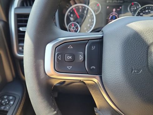Used 2025 RAM 2500 Big Horn AWD/4WD image 24