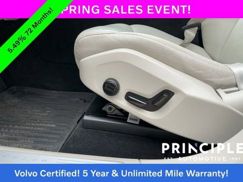 Certified 2023 Volvo XC60 B5 Plus w/ Protection Package Premier FWD image 31