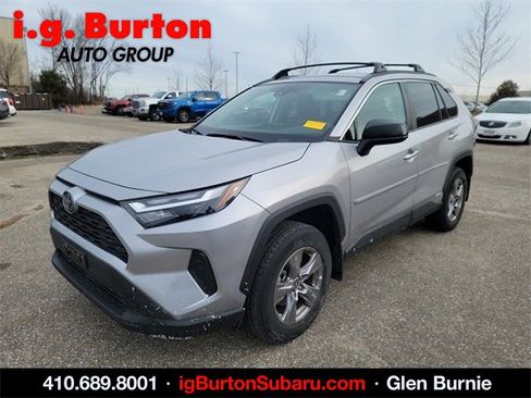 Used 2024 Toyota RAV4 LE image 3