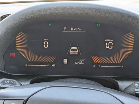 Used 2025 Kia K4 LXS image 17