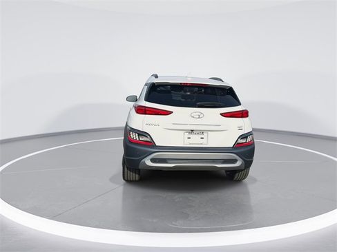 Used 2023 Hyundai Kona Limited image 7