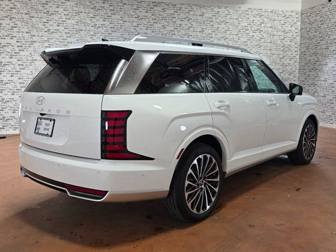 New 2026 Hyundai Palisade Calligraphy FWD image 7