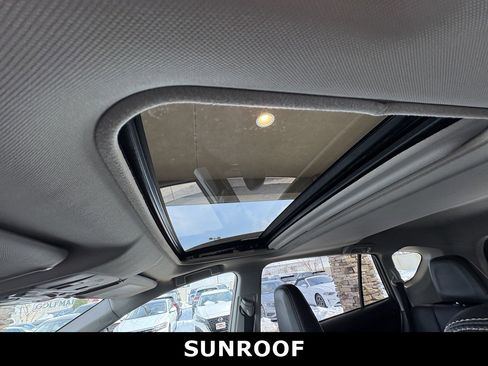 Used 2013 Toyota RAV4 Limited image 24