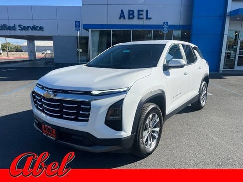 Used 2025 Chevrolet Equinox LT AWD/4WD image 1