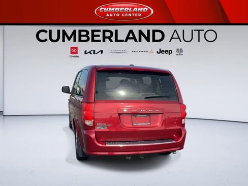 Used 2015 Dodge Grand Caravan American Value Package w/ UConnect Hands-Free Group FWD image 7