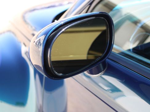 Used 2005 Chevrolet SSR w/ Preferred Equipment Group image 37