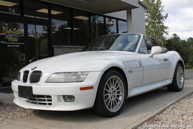 Used 2001 BMW Z3 3.0i RWD image 8