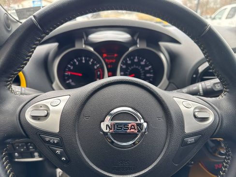 Used 2016 Nissan Juke SV AWD/4WD image 36
