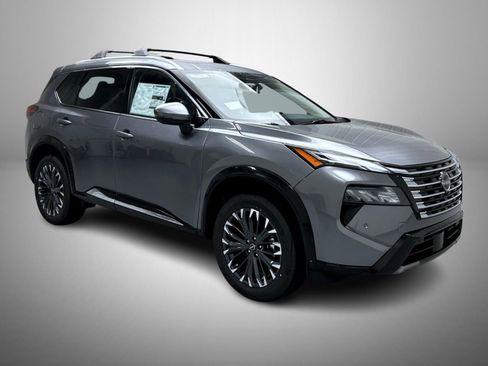 New 2026 Nissan Rogue Platinum AWD/4WD image 3