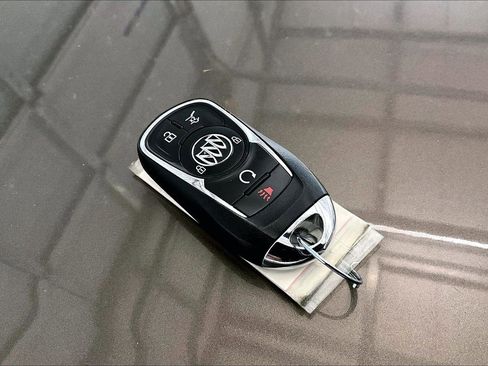 Used 2017 Buick Envision Preferred image 9