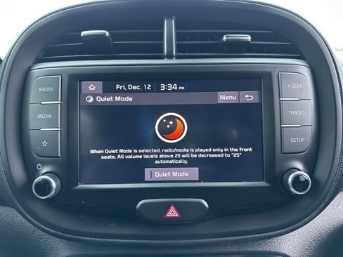 Used 2024 Kia Soul LX w/ Option Group 015 image 38