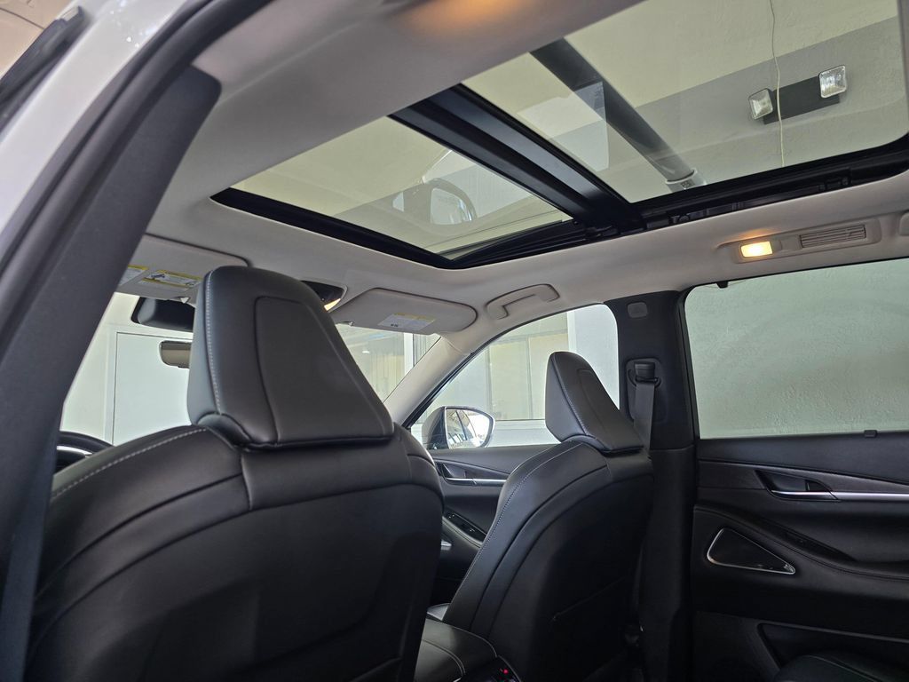 Certified 2024 INFINITI QX60 Sensory w/ Cargo Package AWD/4WD image 23