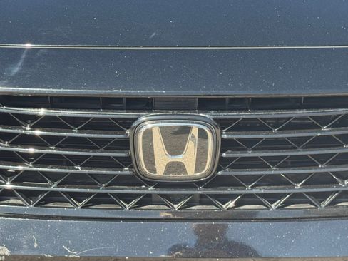 Used 2023 Honda Accord Sport image 9