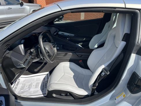 Certified 2022 Chevrolet Corvette Stingray Convertible w/ Battery Protection Package image 18