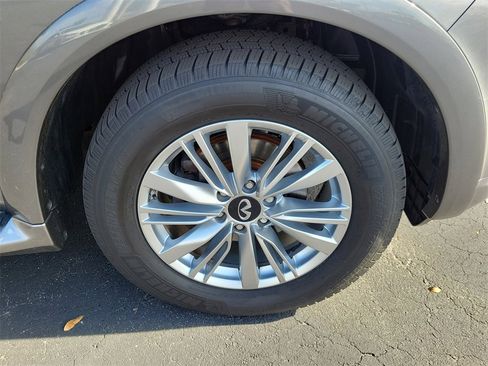 Used 2020 INFINITI QX80 Luxe w/ Proassist Package image 6