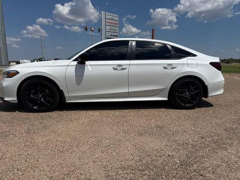 Used 2026 Honda Civic Sport image 4