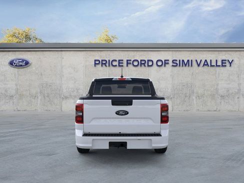 Used 2025 Ford Maverick Lobo image 5