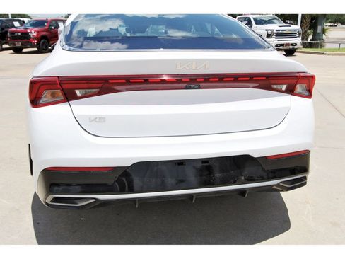 Used 2023 Kia K5 LXS FWD image 7
